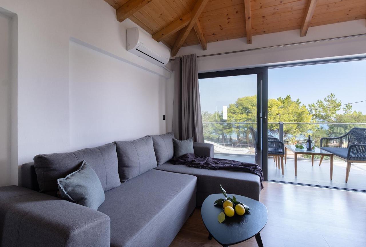 Villa On The Sea Αγία Μαρίνα Εξωτερικό φωτογραφία